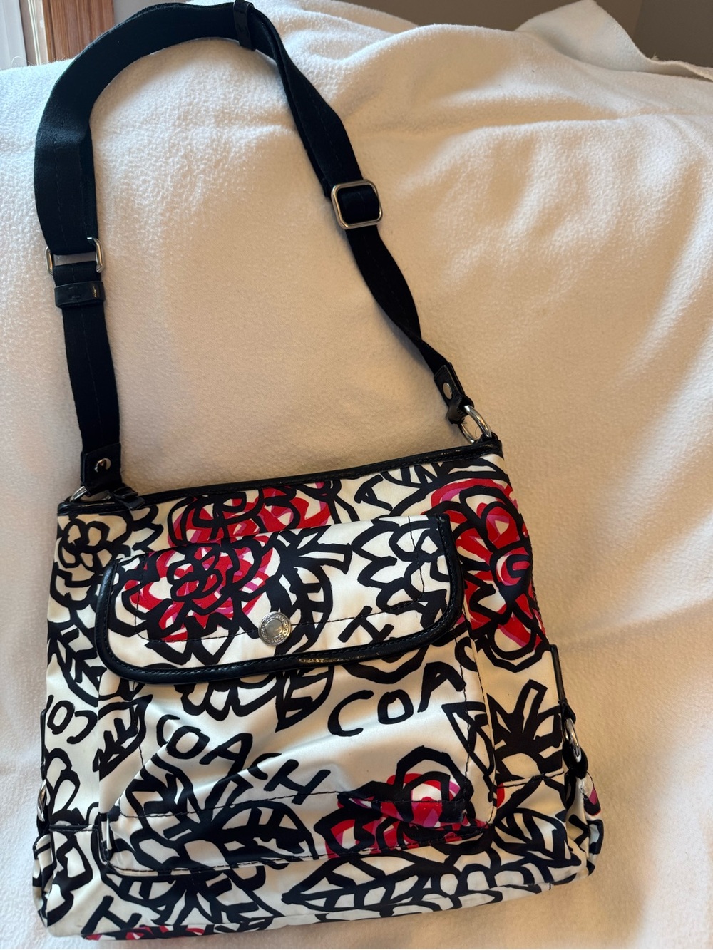 COACH Poppy Floral Crossbody Bag Style F16864